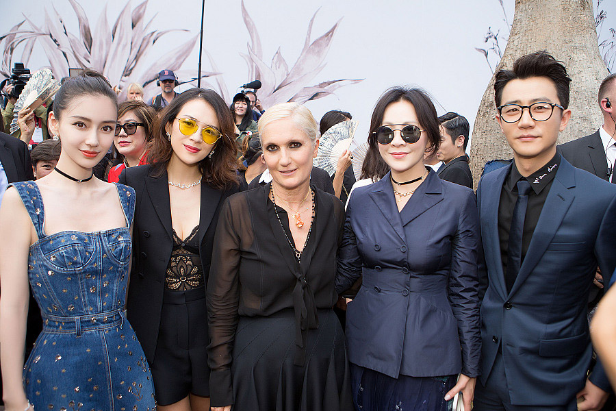 Chinese celebrities shine at the Dior fashion show in Paris