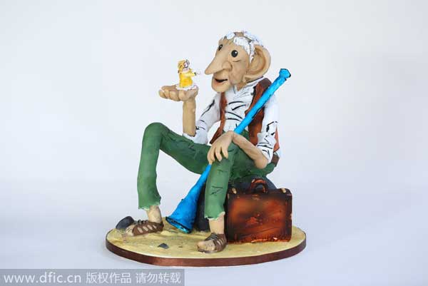 Bakers celebrate Roald Dahl in cake creations