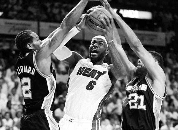 LeBron spurns Spurs rivalry