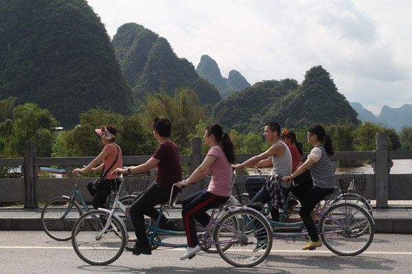 Country roads take me to Yangshuo