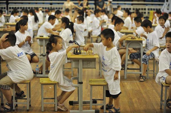 Children play chess, Chinese chess and other mind games