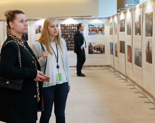 Photos in Brussels showcase China's anti-poverty success