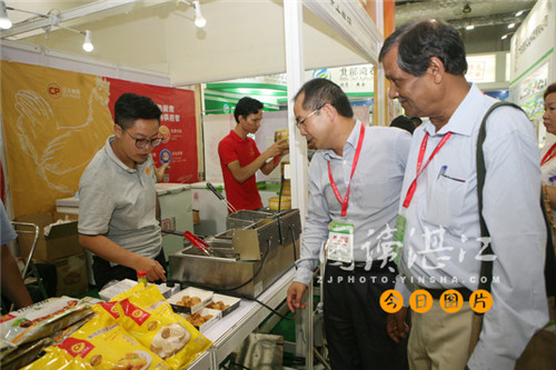 ASEAN agricultural trade fair held in Zhanjiang