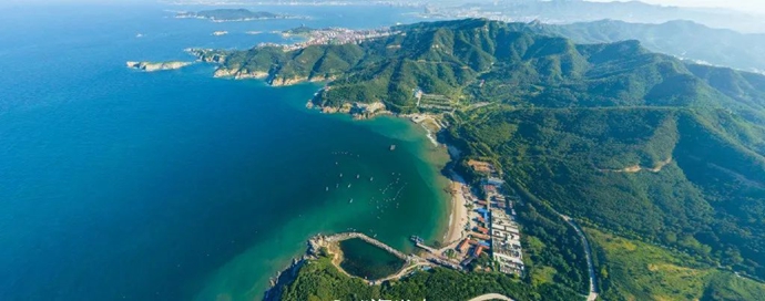 Weihai: a popular getaway in summertime