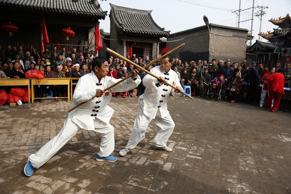 Senior cultural and art festival held in Taiyuan