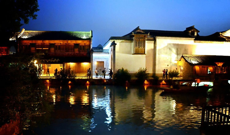 Wuzhen: A millenium waterbound town