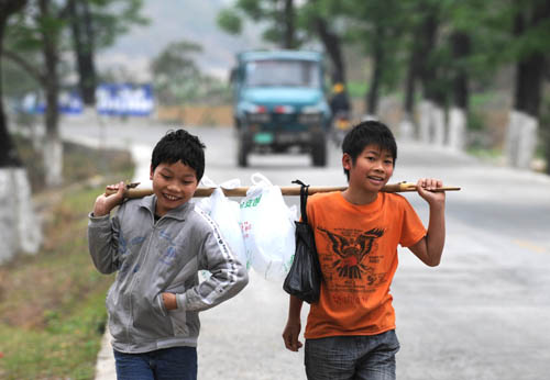 Students receive donated water