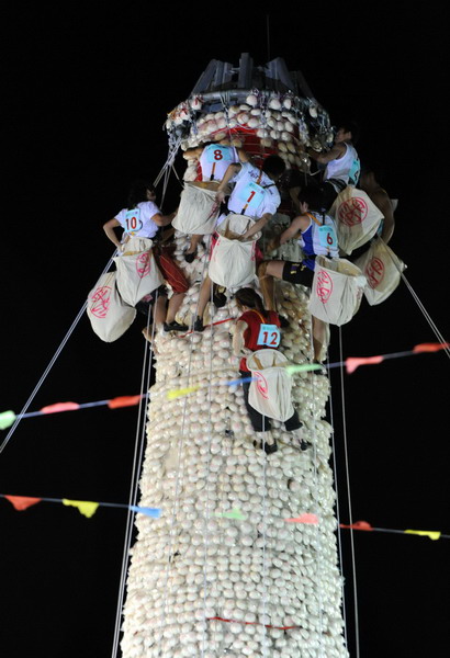 Annual Bun Scrambling competition in Cheung Chau, HK