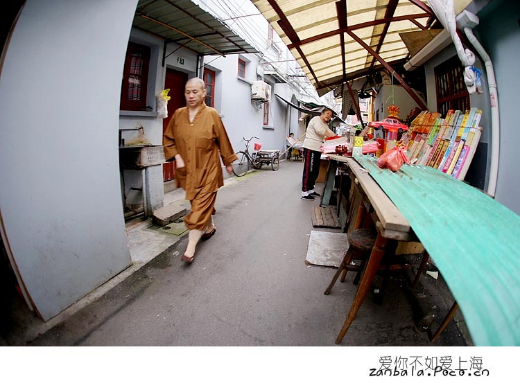 Jambhala: Tibet Buddhism influences photography (Part III)