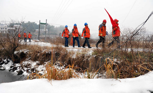 Electricians power up for Spring Festival