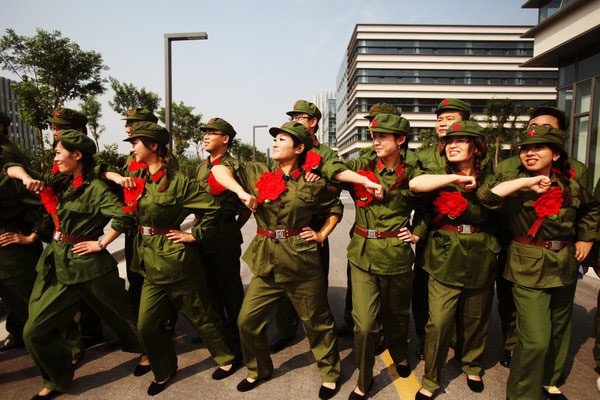 Couples marry in Red Army uniforms