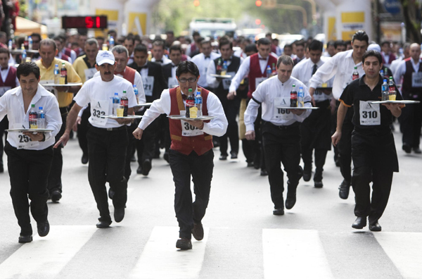 Waiters Race in Buenos Aires