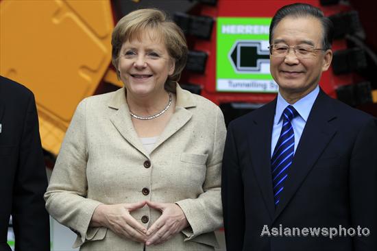 Wen, Merkel visit tunnelling equipment Co in Guangzhou