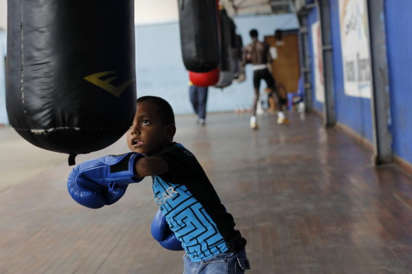 Young boxers in Panama City