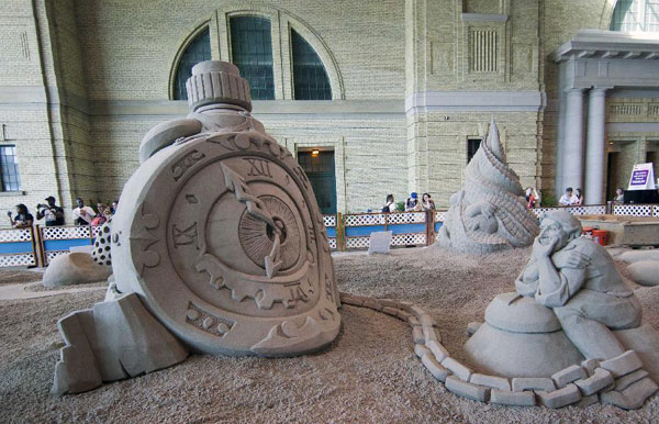 4th Intl Sand Sculpting Exhibition held in Canada