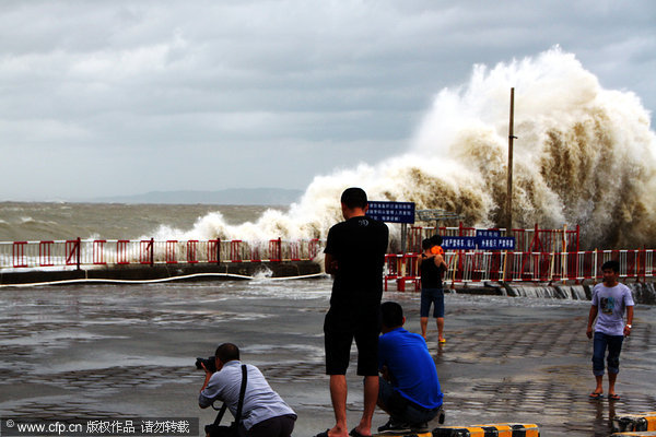 China on red alert as typhoon Usagi nears