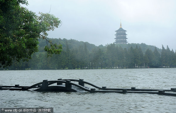 In photos: Typhoon Fitow aftermath