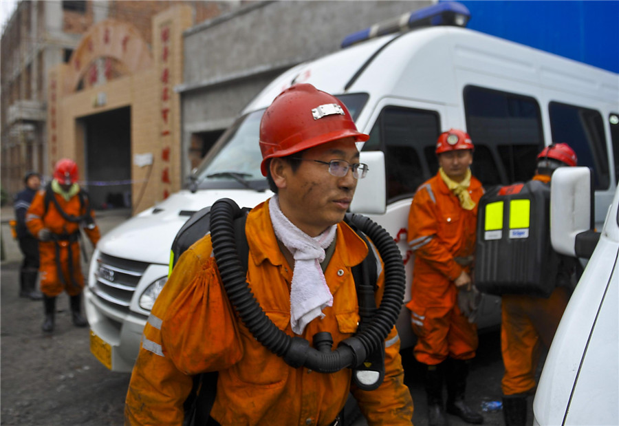 Xinjiang coal mine explosion kills 21