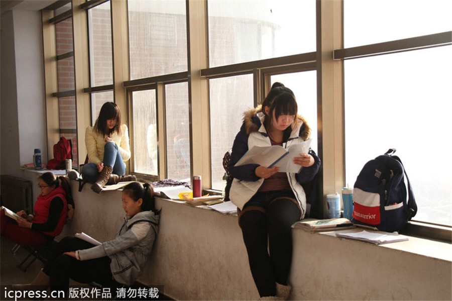 Students start 2-day cram for post-grad exam