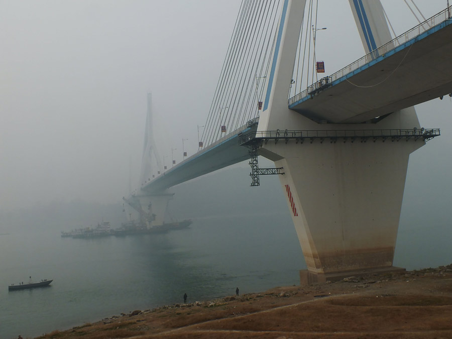 China issues fog alerts