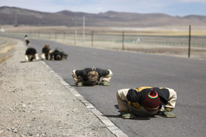 Tibet marks 55th anniversary of serfs' emancipation