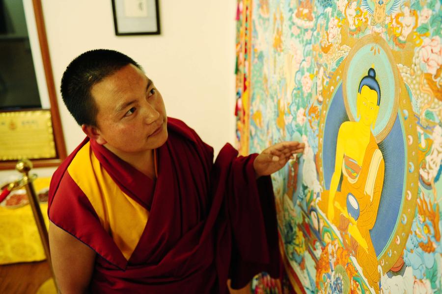 Monk sells house in pursuit of artist's dream