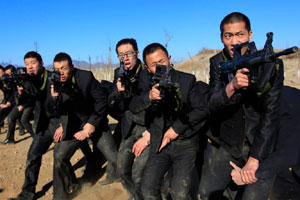 Tough training at Beijing bodyguard camp