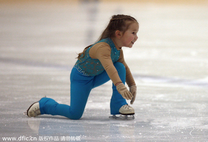 3-year-old Russian strives for figure skating dream