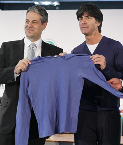 Loew donates 2010 Cup coaching sweater