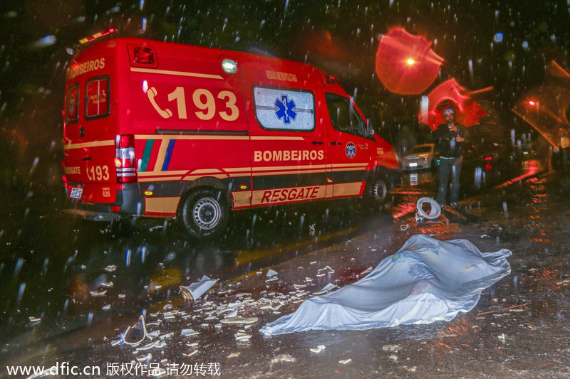 Thrown toilet bowl kills Brazilian football fan