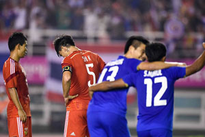 Brazilian soccer stars train for friendly match in Beijing