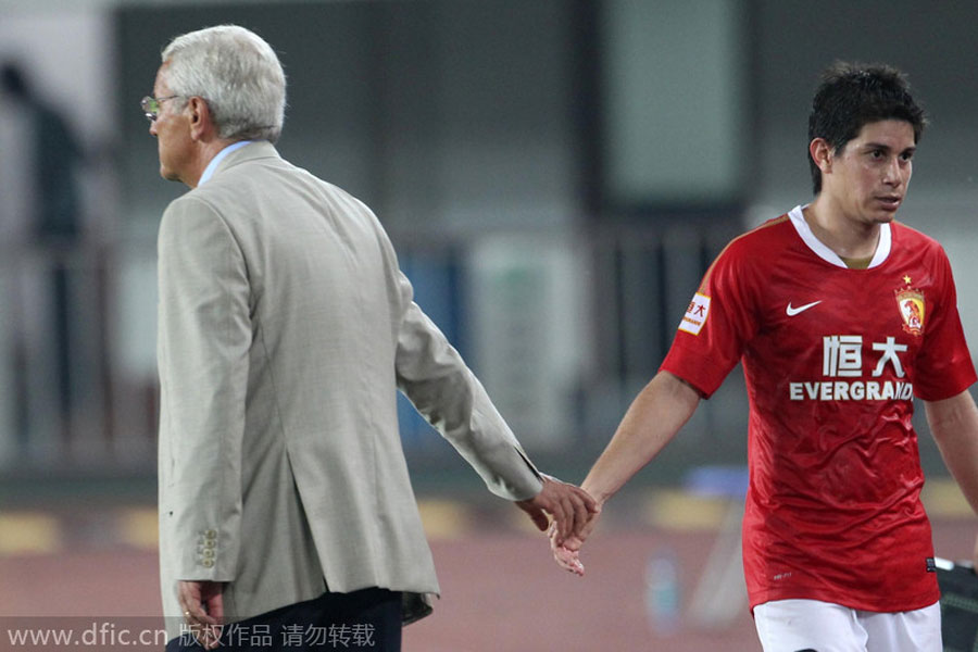 Internet explodes as Lippi's China adventure ends