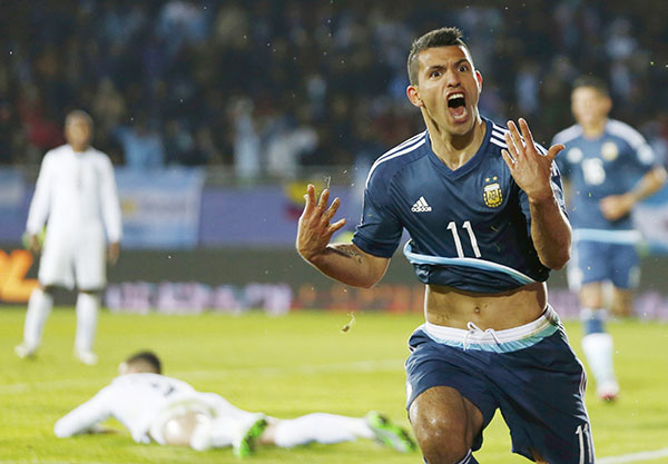 Aguero header gives Argentina win over Uruguay