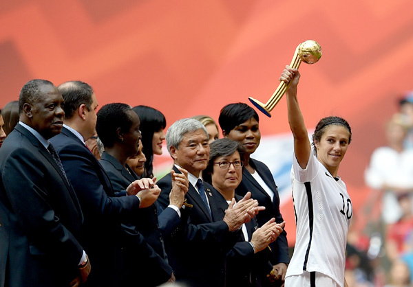 Carli Lloyd wins Golden Ball as top player