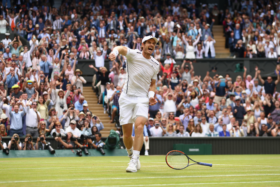 Murray wins second Wimbledon title