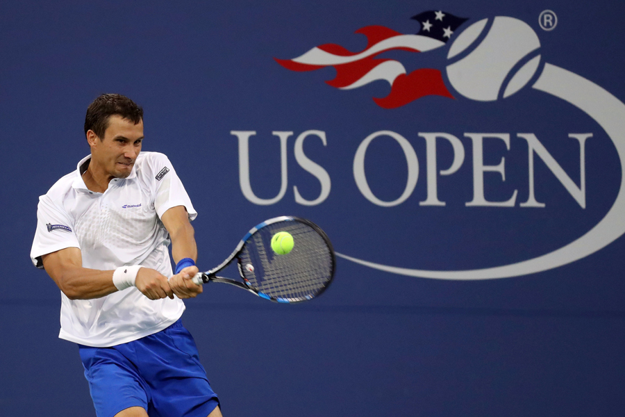 Highlights of day two of the 2016 US Open tournament