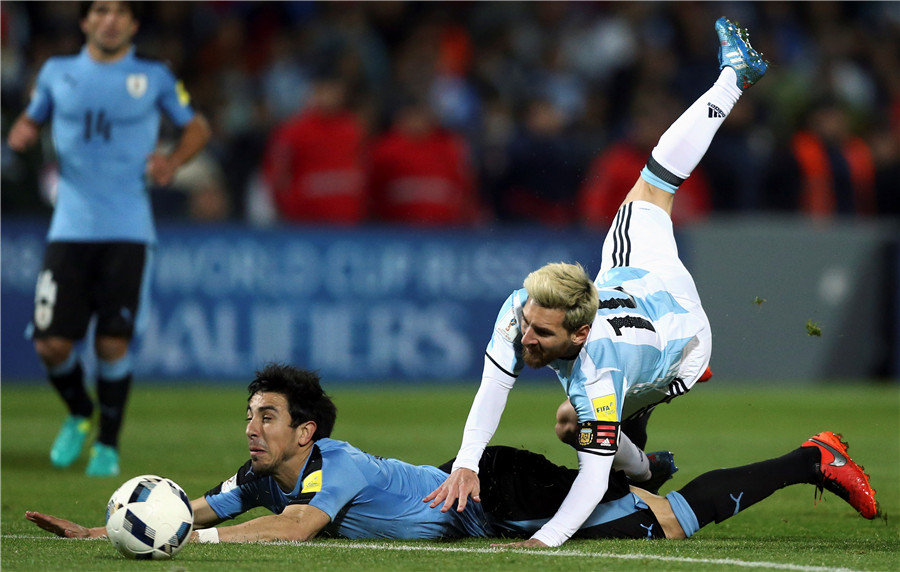 Messi helps Argentina beat Uruguay in World Cup 2018 qualifier