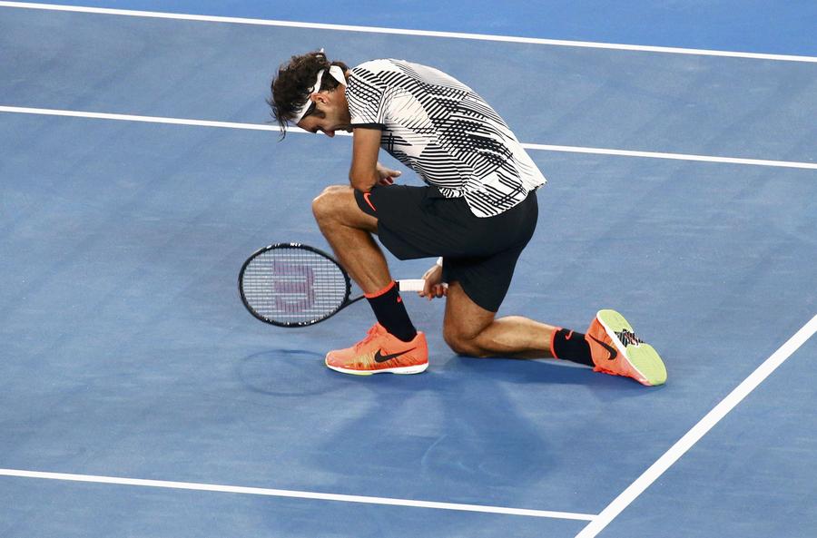 Federer beats Nadal in Australian final to win 18th major