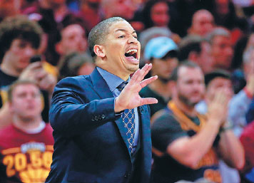 Cool Hand Lue stays calm amid chaos