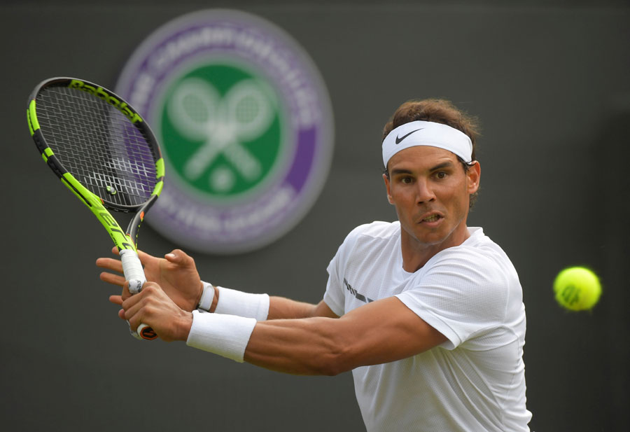 Wawrinka shocked by Medvedev, Murray and Nadal through to second round at Wimbledon