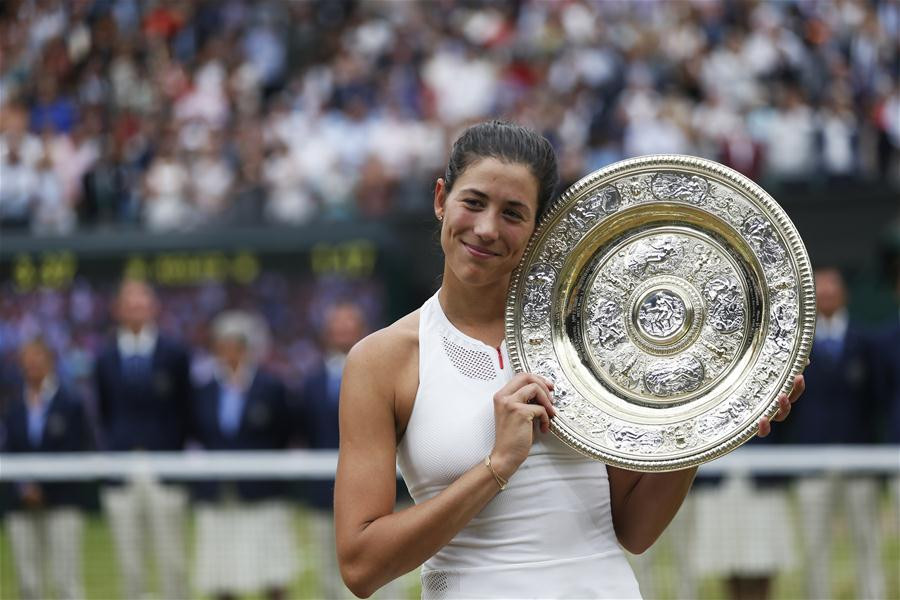 Muguruza crushes Williams to win Wimbledon title