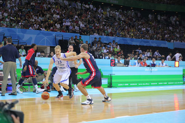 US beats Finland in basketball at Universiade