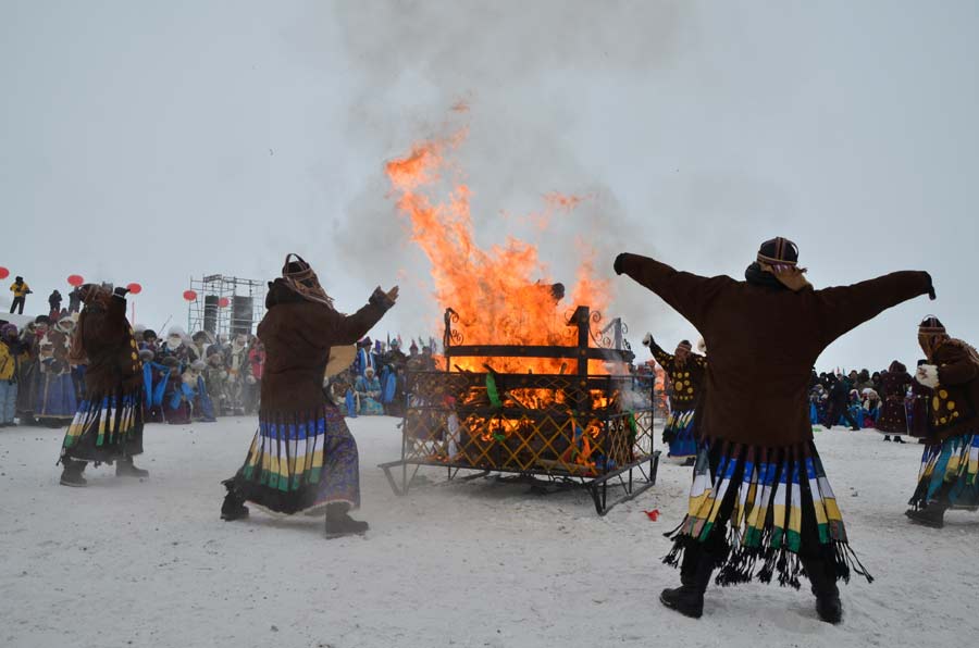 Nadam festival gallops into Inner Mongolia