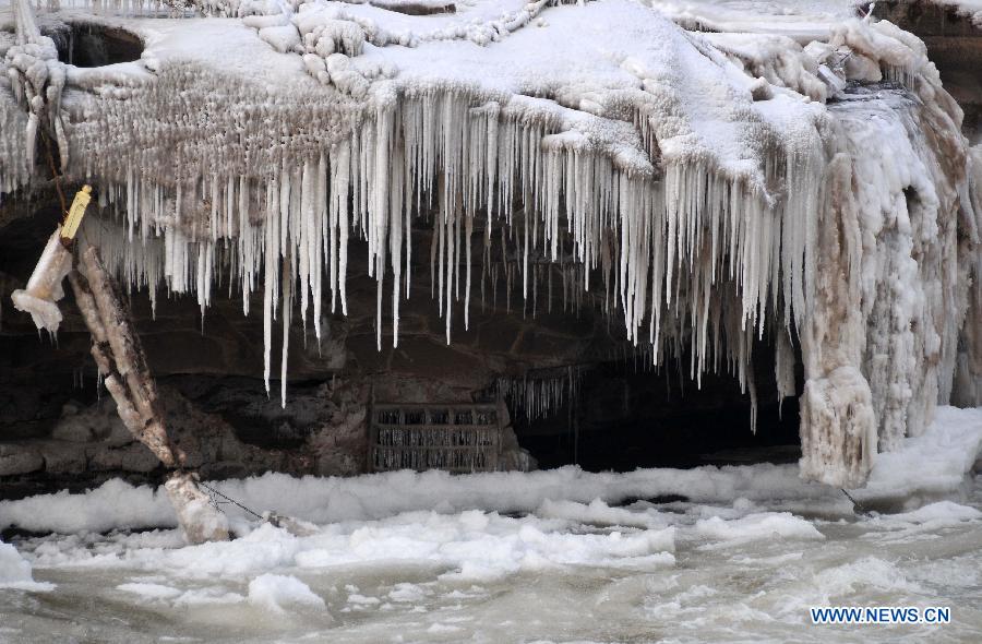 Winter scenery of Hukou Waterfall in N China