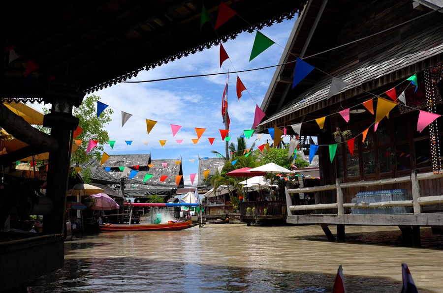 Thai style entertainment