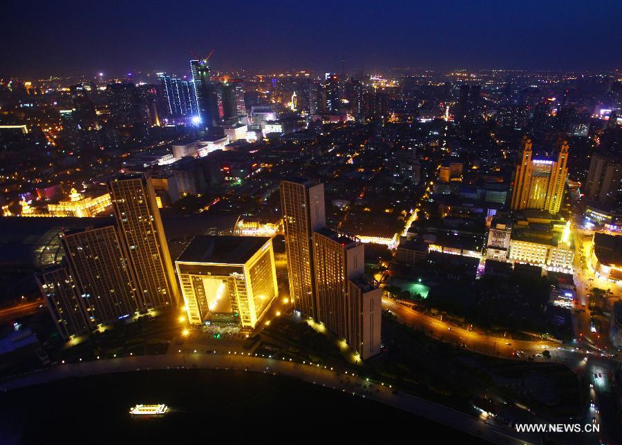 Night scene of north China's Tianjin