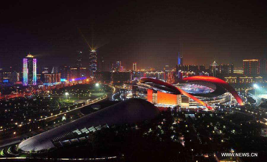 Night scenic views of E China's Nanjing