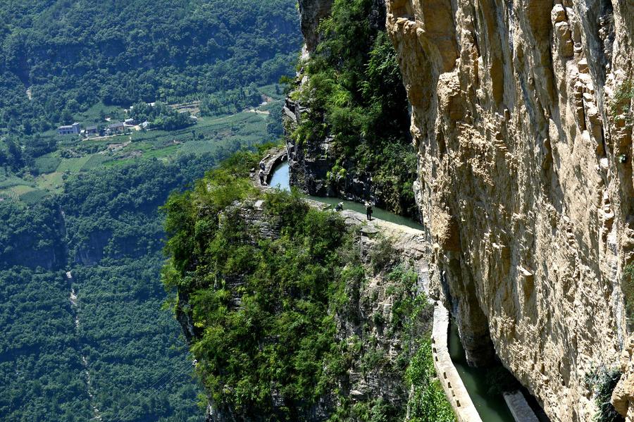 Mountainside 'sky canal' on the cliff