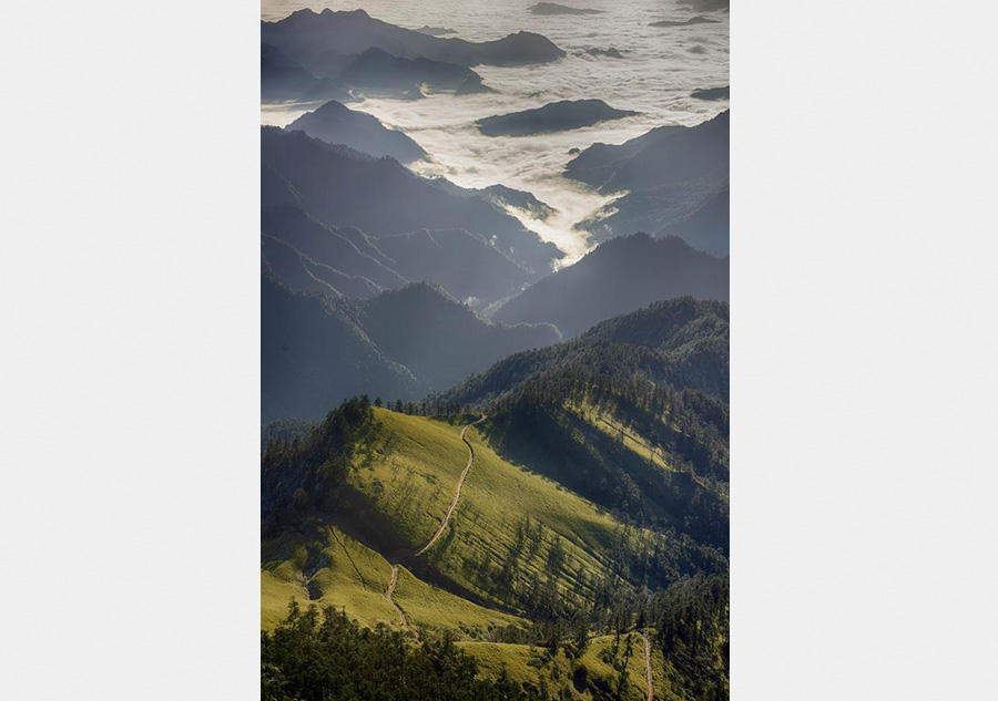 Amazing view of Guangtou Mountain in SW China