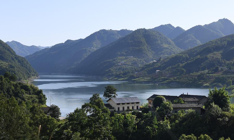 Ecological conditions improve at Hanjiang River